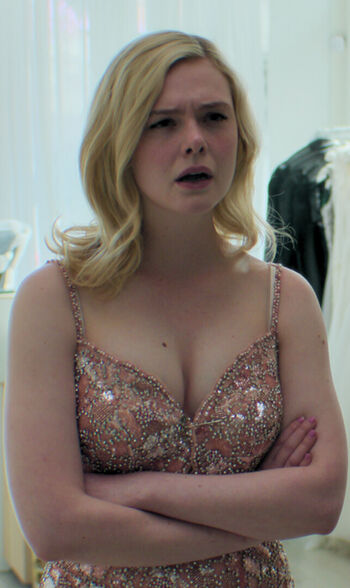 🔥 Elle fanning page leaked private photo uncensored full