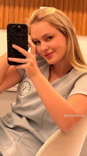 🔥 Emilly schellmann page leaked private photo uncensored full