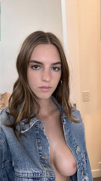 🔥 Emily feld leaked private photo uncensored full