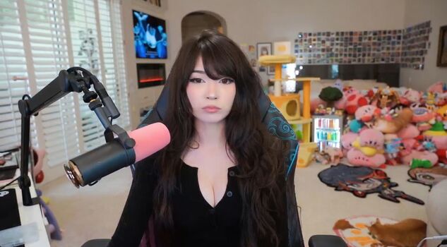 🔥 Emiru leaked private photo uncensored full