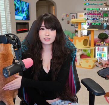 🔥 Emiru leaked private photo uncensored full