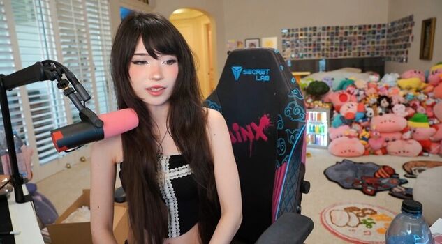 🔥 Emiru  page leaked private photo uncensored full