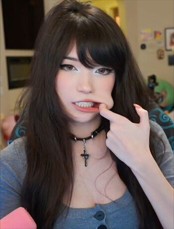 🔥 Emiru  page leaked private photo uncensored full
