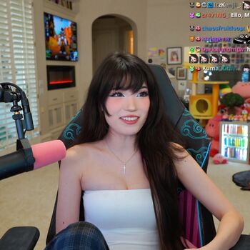 🔥 Emiru leaked private photo uncensored full