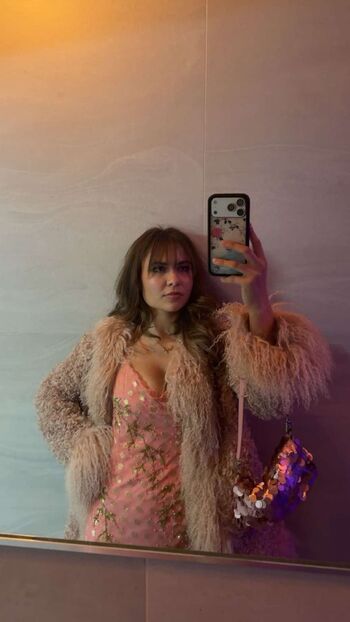🔥 Ester dobrik page leaked private photo uncensored full
