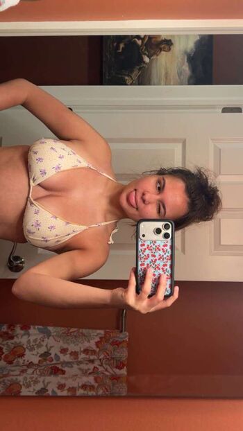 🔥 Ester dobrik page leaked private photo uncensored full