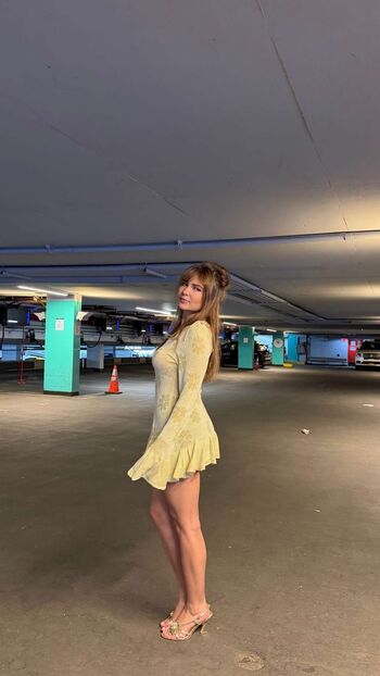🔥 Ester dobrik page leaked private photo uncensored full