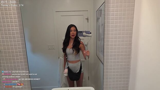 🔥 Extraemily leaked private photo uncensored full