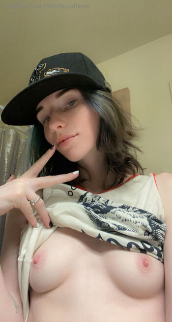 🔥 Feetiecutie page leaked private photo uncensored full