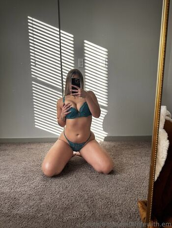 🔥 Fitlifewith em leaked private photo uncensored full