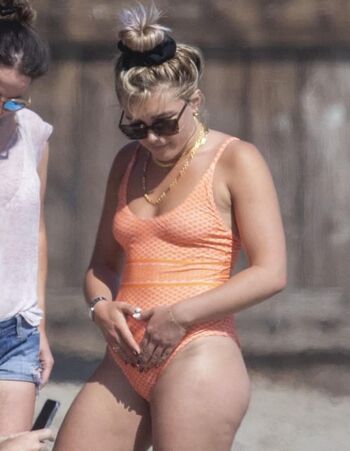 🔥 Florence pugh  page leaked private photo uncensored full