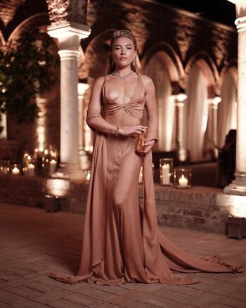 🔥 Florence pugh  page leaked private photo uncensored full