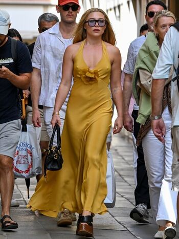 🔥 Florence pugh  page leaked private photo uncensored full