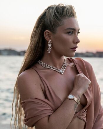 🔥 Florence pugh  page leaked private photo uncensored full
