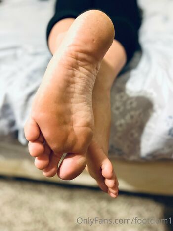 🔥 Footdom leaked private photo uncensored full