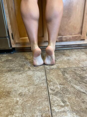🔥 Footdom leaked private photo uncensored full