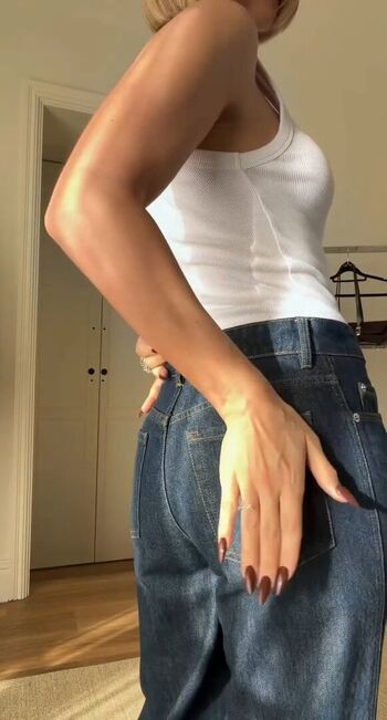 🔥 Frankie bridge  page leaked private photo uncensored full