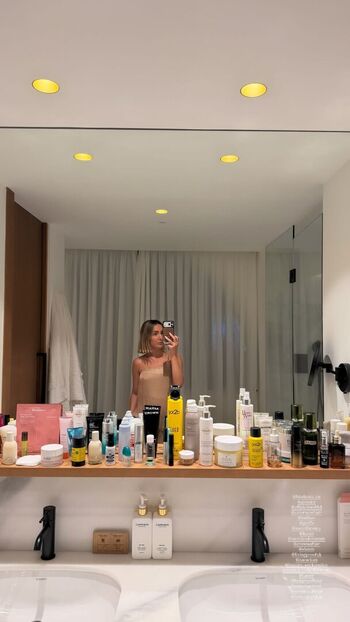 🔥 Frankie bridge  page leaked private photo uncensored full