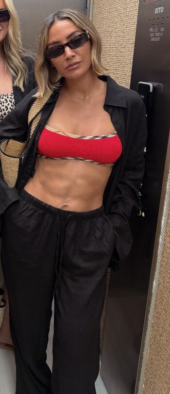 🔥 Frankie bridge  page leaked private photo uncensored full