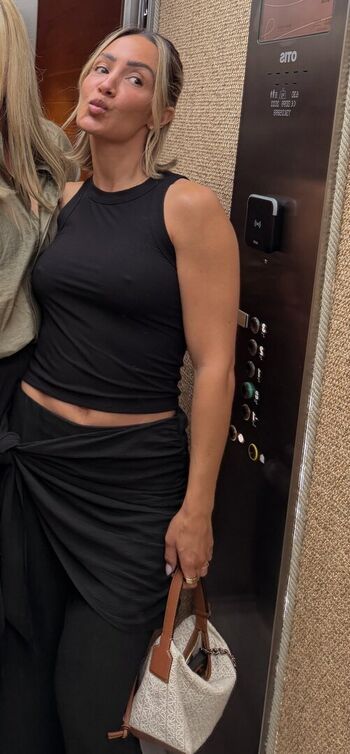 🔥 Frankie bridge  page leaked private photo uncensored full