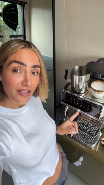 🔥 Frankie bridge leaked private photo uncensored full