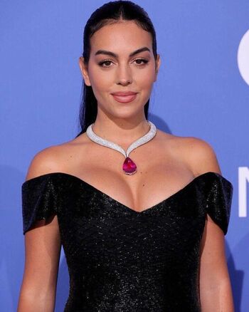 🔥 Georgina rodriguez leaked private photo uncensored full