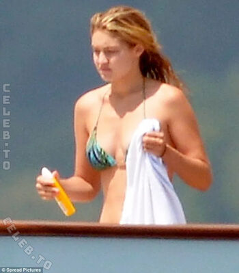 🔥 Gigi hadid leaked private photo uncensored full