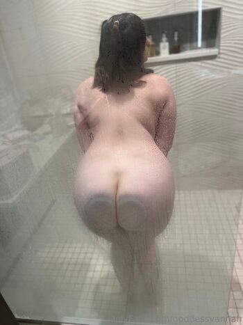 🔥 Goddessvannah  page leaked private photo uncensored full