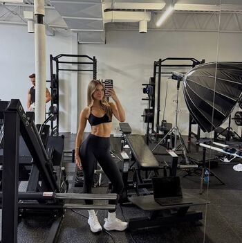🔥 Gym booty bubble butts  page leaked private photo uncensored full