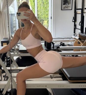 🔥 Gym booty bubble butts  page leaked private photo uncensored full