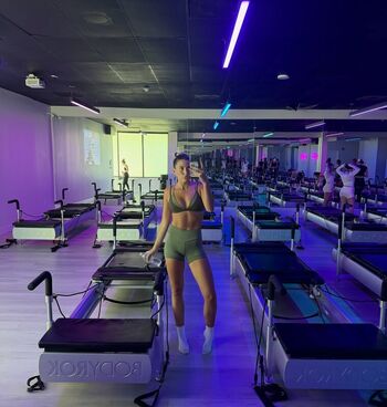 🔥 Gym booty bubble butts  page leaked private photo uncensored full