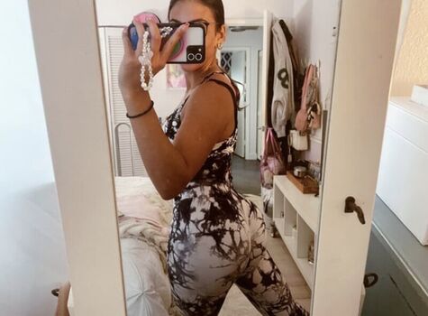 🔥 Gym booty bubble butts  page leaked private photo uncensored full