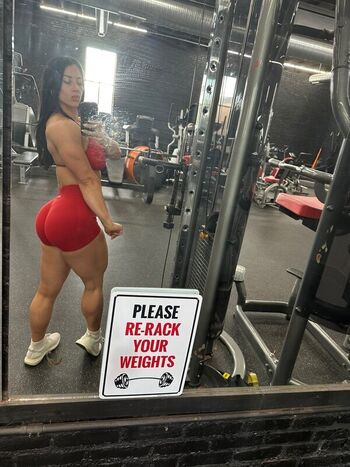 🔥 Gym booty bubble butts  page leaked private photo uncensored full