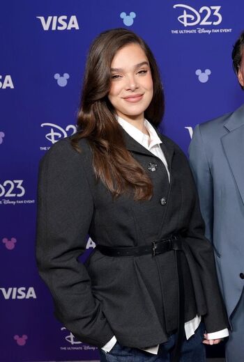 🔥 Hailee steinfeld  page leaked private photo uncensored full
