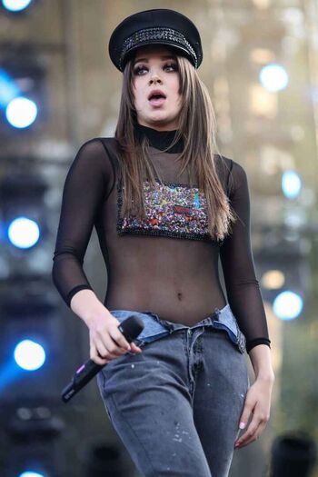 🔥 Hailee steinfeld  page leaked private photo uncensored full
