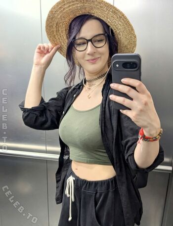 🔥 Haselnuuuss page leaked private photo uncensored full