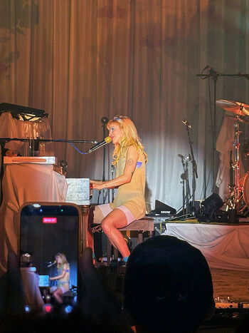 🔥 Hayley williams leaked private photo uncensored full