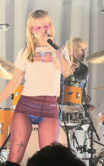 🔥 Hayley williams leaked private photo uncensored full