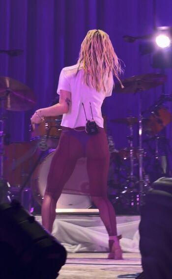 🔥 Hayley williams leaked private photo uncensored full