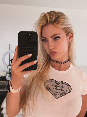 🔥 Helenakingsoul  page leaked private photo uncensored full