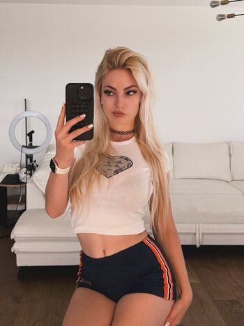 🔥 Helenakingsoul  page leaked private photo uncensored full