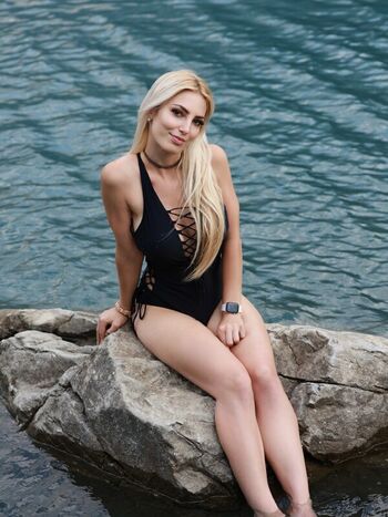 🔥 Helenakingsoul  page leaked private photo uncensored full