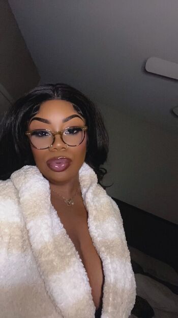 🔥 Ilooklikebaae page leaked private photo uncensored full