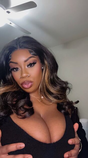 🔥 Ilooklikebaae leaked private photo uncensored full