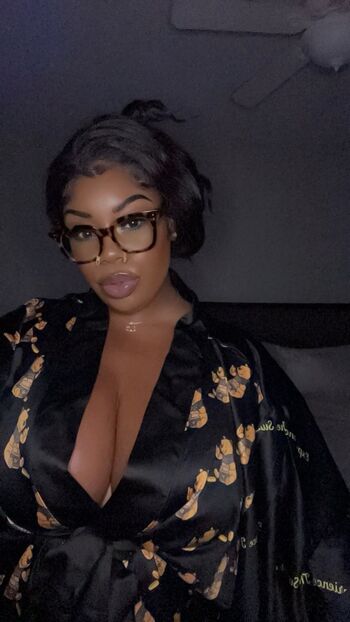 🔥 Ilooklikebaae leaked private photo uncensored full