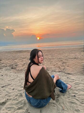 🔥 Indonesian girls  page leaked private photo uncensored full