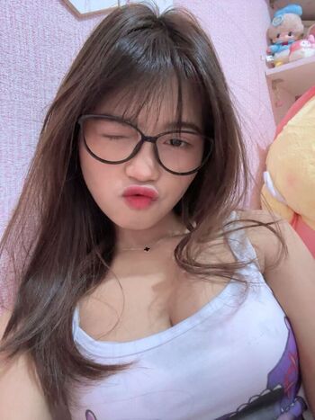 🔥 Indonesian girls  page leaked private photo uncensored full