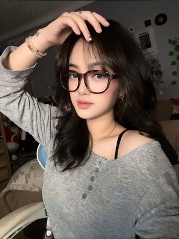🔥 Indonesian girls leaked private photo uncensored full