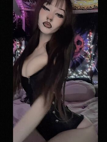 🔥 Ipukeglitter leaked private photo uncensored full