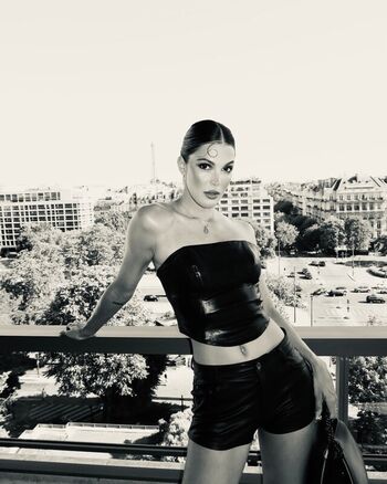 🔥 Iris mittenaere  page leaked private photo uncensored full
